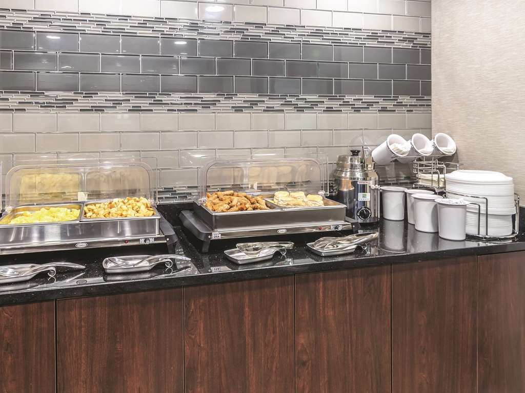 La Quinta By Wyndham Myrtle Beach - N. Kings Hwy Restaurant foto